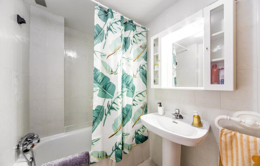 Stunning Apartment In Oropesa Del Mar Zewnętrze zdjęcie